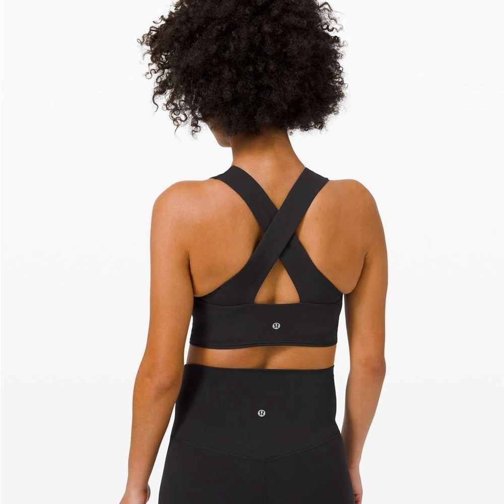 Lululemon Women's SIZE 4 Black Forward Fold Bra (Light Support, C/D Cups) - Picture 6 of 13